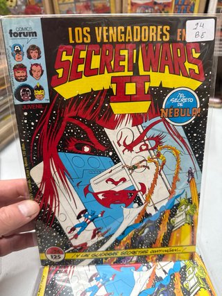 Lote 10 cómics Secret Wars II Forum