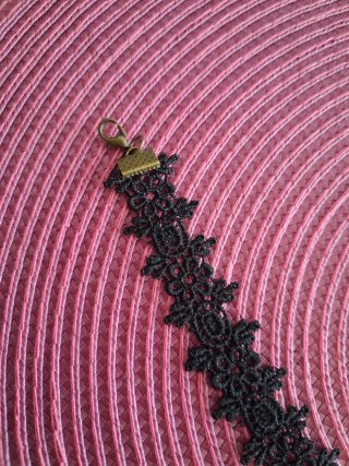 Collana gotica nera con pendenti
