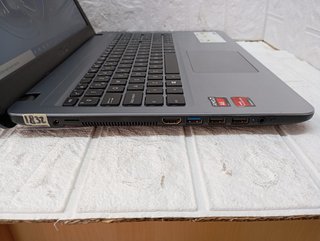 Portatil ASUS F540M (1832)