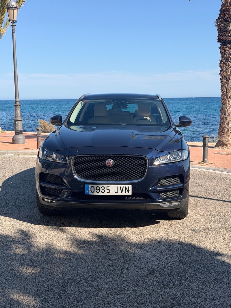 Jaguar F-Pace 2017 - foto 1