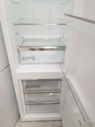 Nevera Midea combi 1.80m x 54cm