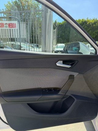 SEAT Leon 2021