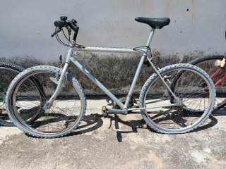Lote  6 bicicletas para restaurar