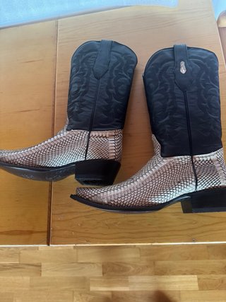 Botas de piel de cobra negras talla 43