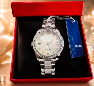 Reloj SKYLINE Mujer Plata y Blanco