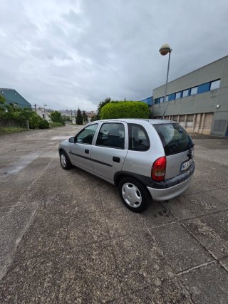 Opel Corsa 2000