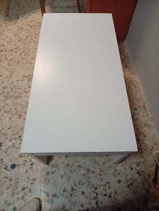 Mesa elevable blanca