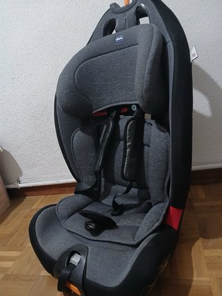 Silla coche Isofix Chicco gris