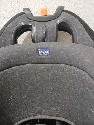 Silla coche Isofix Chicco gris