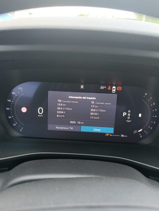 Volvo XC40 2026