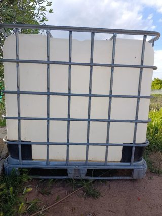 Depósito de agua IBC 1000L
