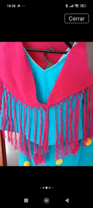 Traje de flamenca azul y rosa
