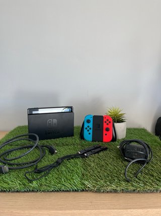 ¡COMO NUEVA! Nintendo Switch V2