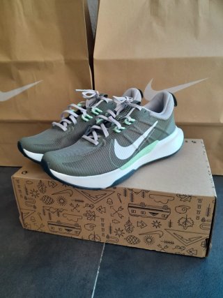 Zapatilla Nike Juniper Trail 2 Verde/Blanco