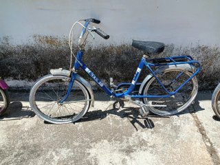 3 Bicicletas BH y G.A.C plegables (restaurar)