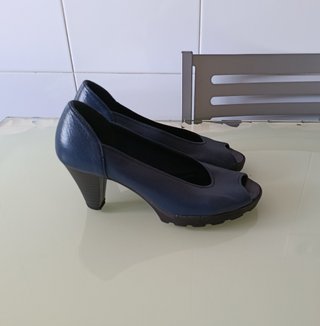 Zapatos de Salón "Peep Toe" - Estilo y Comodidad