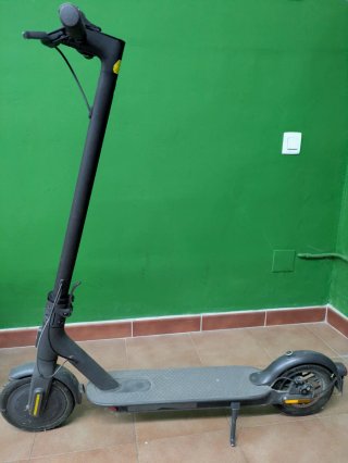 Patinete Xiaomi Esencia