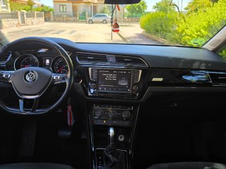 Volkswagen Touran 2016