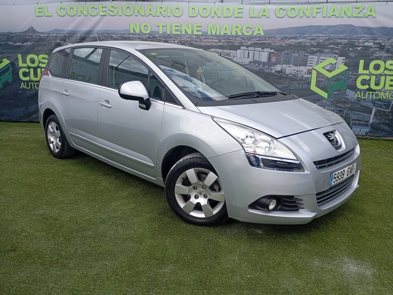 Peugeot 5008 1.6 HDI Premium CMP 2010