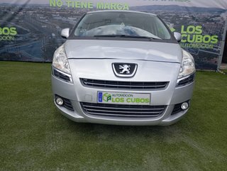 Peugeot 5008 Premium 1.6 HDI 110 FAP CMP