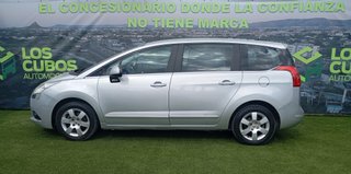 Peugeot 5008 Premium 1.6 HDI 110 FAP CMP