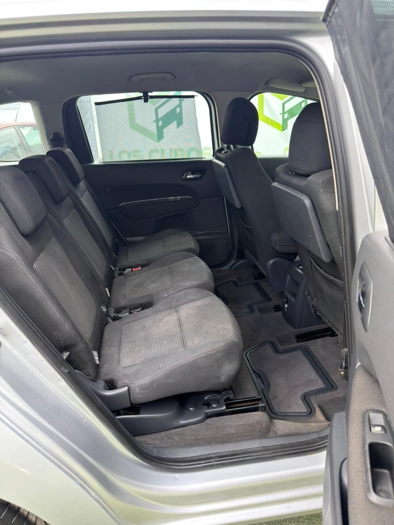 Peugeot 5008 1.6 HDI Premium CMP 2010, foto 14