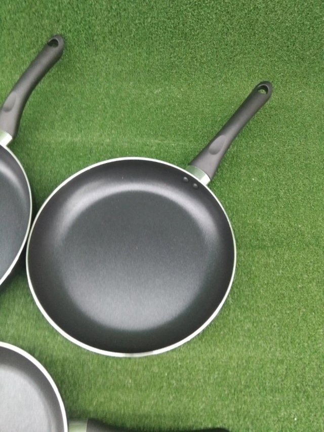 Set de 3 Sartenes Antiadherentes