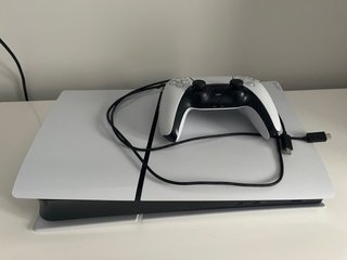 PlayStation 5 Slim Digital 1TB Nueva