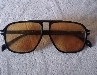 Occhiali da sole unisex neri aviator lenti gialle