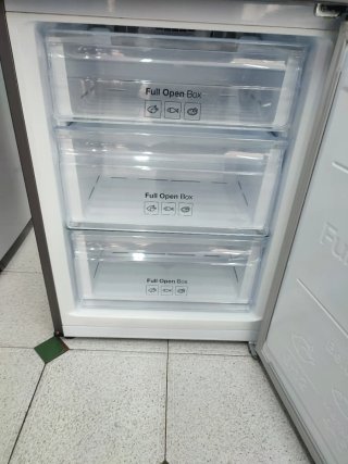 Nevera combi Samsung 185/60cm A++ con garantía