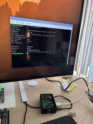 Raspberry Pi 2 y B+ Carcasas Blanca y Negra