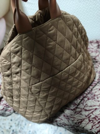 Bolso y cama para mascotas beige