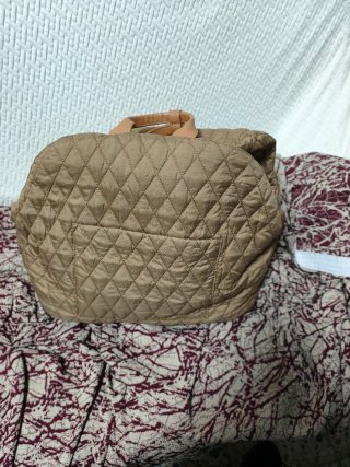 Bolso y cama para mascotas beige