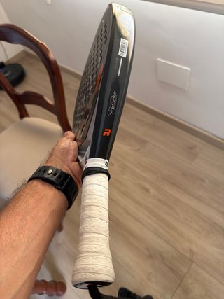 Pala de pádel Royal Padel R-ACE M27