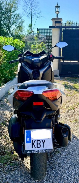Yamaha X-Max 300 ABS+TCS 2018 SOLO 1.379 km