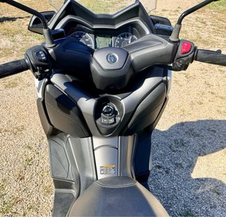 Yamaha X-Max 300 ABS+TCS 2018 SOLO 1.379 km