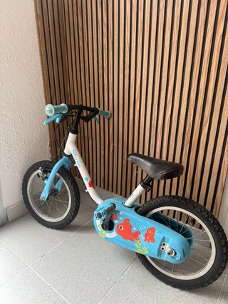 Bicicleta Infantil Btwin Azul y Blanca
