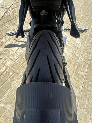 VOGE 300R Negra-Roja