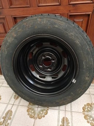 Rueda completa Nissan Almera 1998