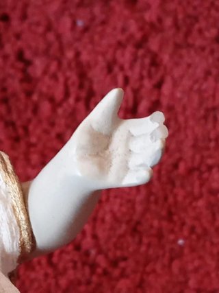 Bambinello in resina 13 cm con cesta