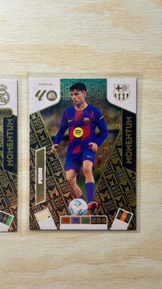 Pack Panini Momentum Gonzalo y Pedri