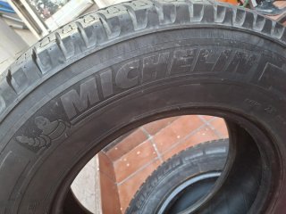 Ruedas Michelin 215/75 R16