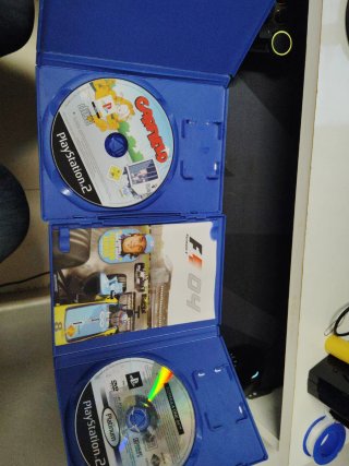 Lote 5 juegos PS2 + cable componentes