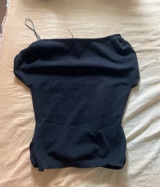 Top Bershka negro drapeado