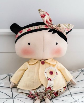 Muñeca Tilda Artesanal Flores