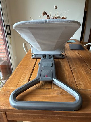 Hamaca Ergobaby Evolve 3 en 1 Gris