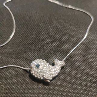 Girocollo pesciolino con strass
