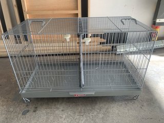 Jaula para pájaros doble con accesorios