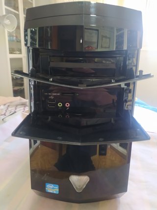 Ordenador Medion i5 wifi BT LEER