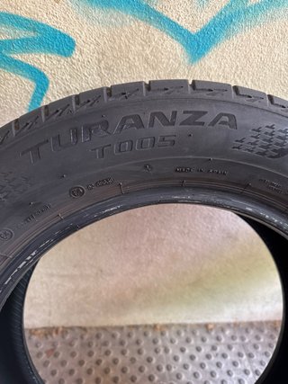 Neumáticos Bridgestone 205/60 R16 de ocasión